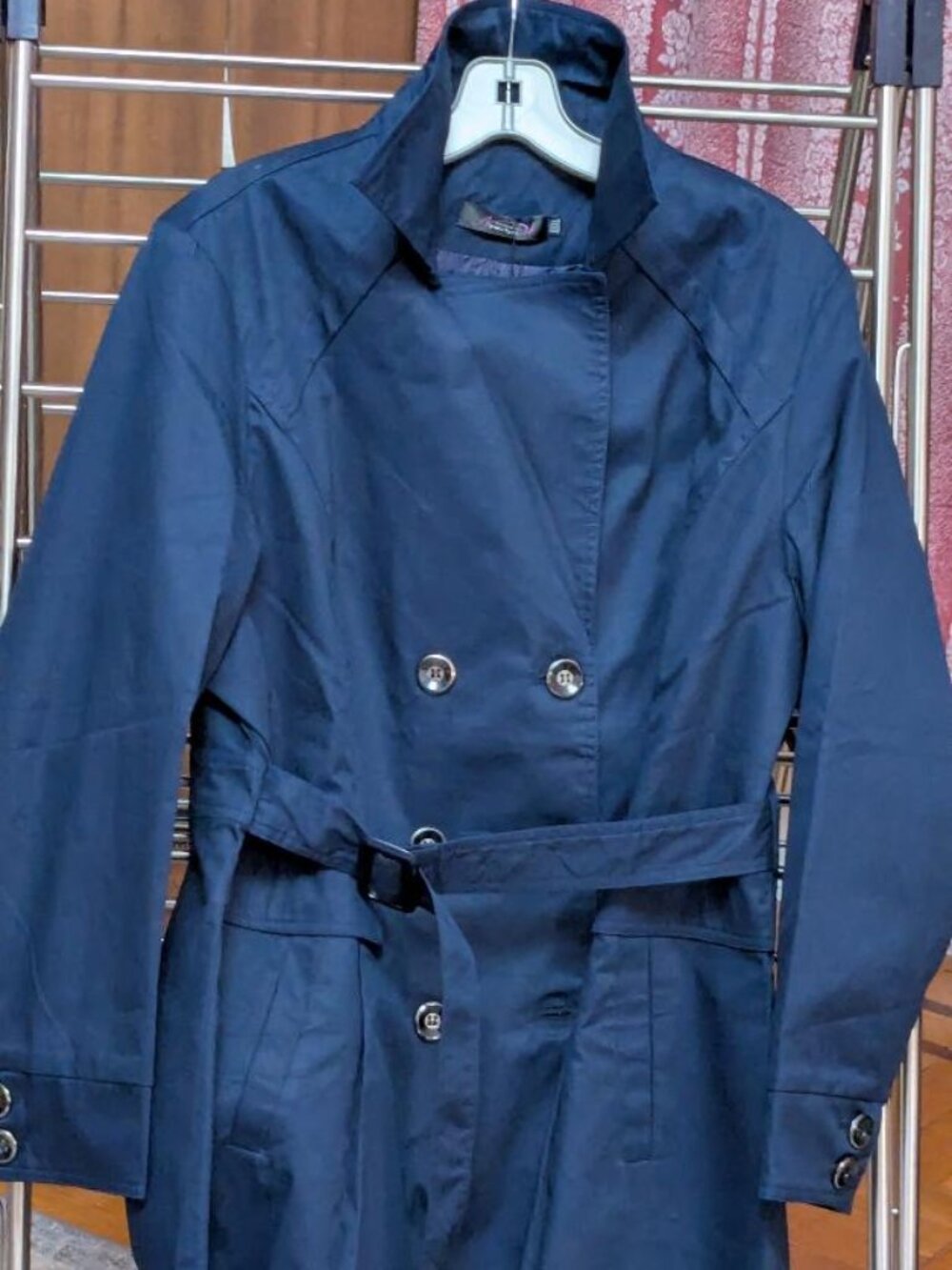New with Tag Jacket women's Dark Blue L / XL Raincoat trench Windbreaker Belt